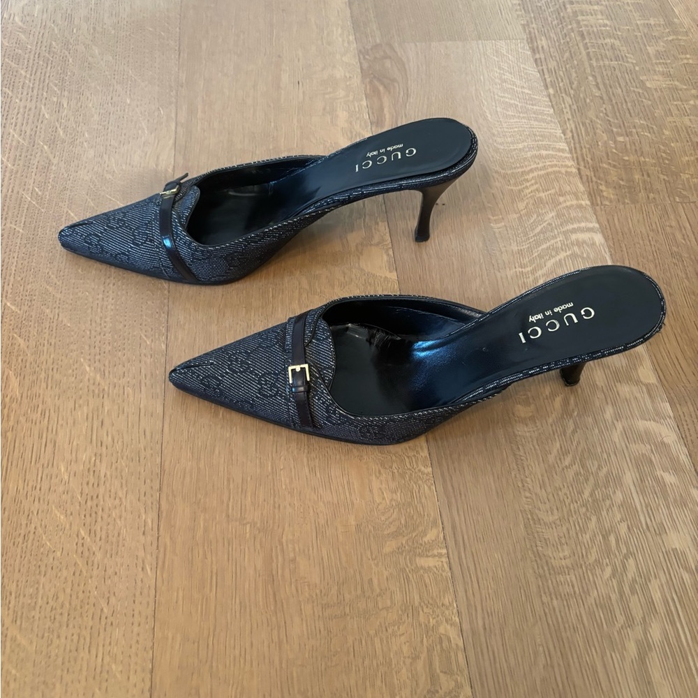 GUCCI Slides